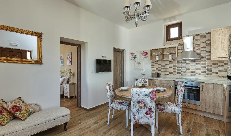 Orelia Cretan Villas & Deluxe Apartments Kamilári Exterior foto
